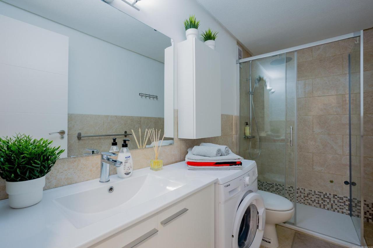 Bright & Stylish Apartment In Chipeque, Los Cristianos Arona  Exteriér fotografie